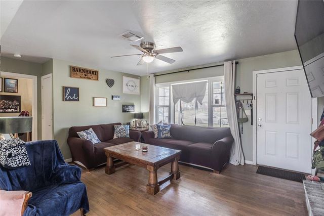 1815 N Bell Avenue, Shawnee, OK 74804