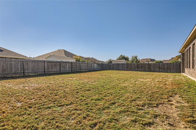 3317 Nighthawk Dive LN, Pflugerville, TX 78660