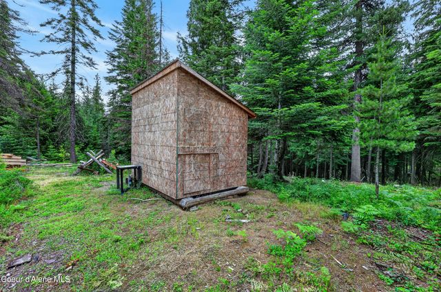 14408 N Mountain View Ln, Newman Lake, WA 99025