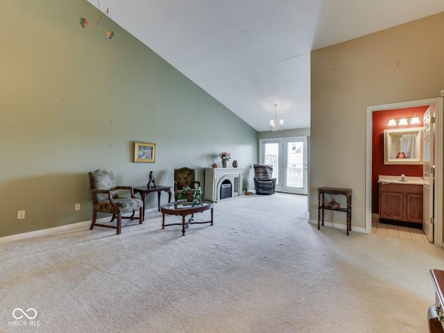 2055 Pelican Drive, Franklin, IN 46131