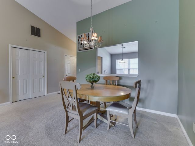 2055 Pelican Drive, Franklin, IN 46131