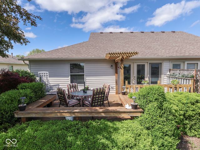 2055 Pelican Drive, Franklin, IN 46131