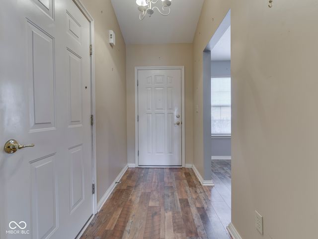 2055 Pelican Drive, Franklin, IN 46131