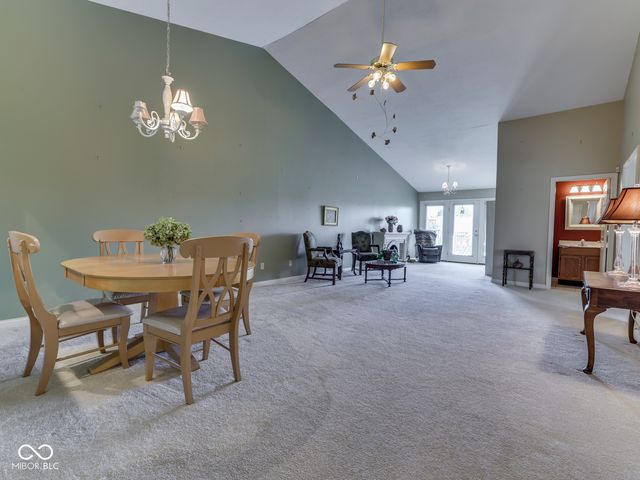 2055 Pelican Drive, Franklin, IN 46131