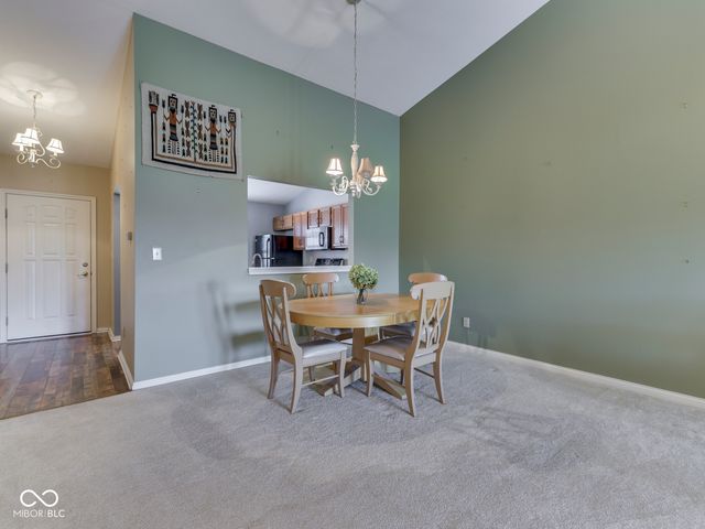 2055 Pelican Drive, Franklin, IN 46131