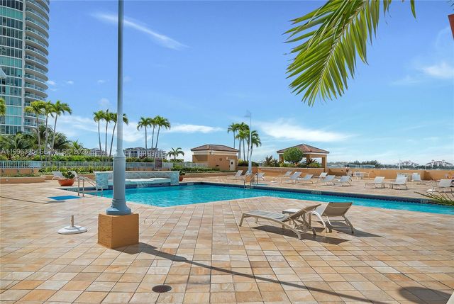 90 Alton Rd 1409, Miami Beach, FL 33139