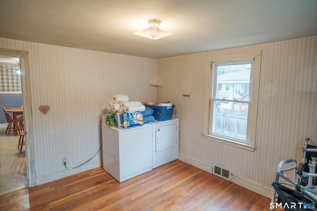 116 North Main Street, Beacon Falls, CT 06403