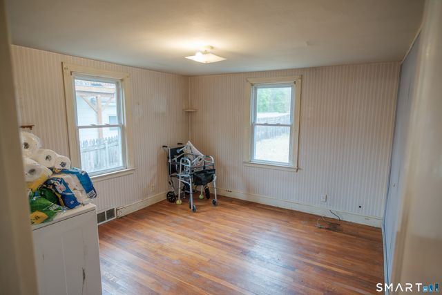 116 North Main Street, Beacon Falls, CT 06403