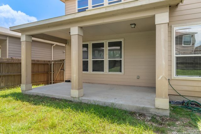 417 Landmark Falls, Cibolo, TX 78108