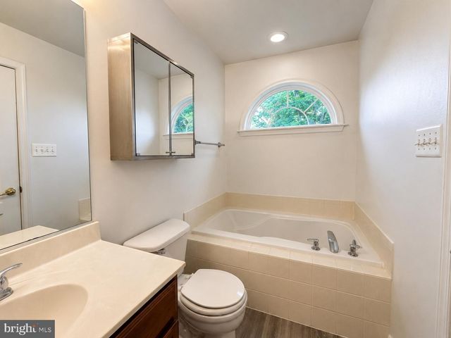6065 TICKET WAY, Woodbridge, VA 22193