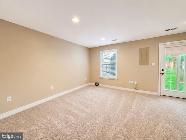 6065 TICKET WAY, Woodbridge, VA 22193