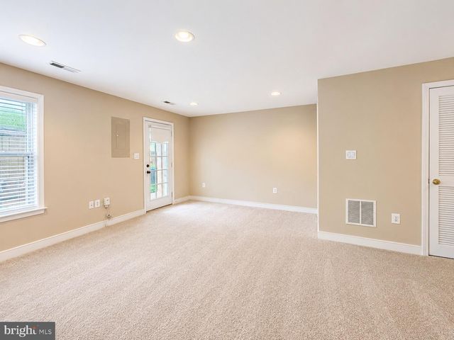 6065 TICKET WAY, Woodbridge, VA 22193