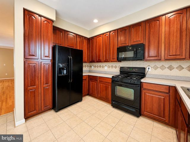 6065 TICKET WAY, Woodbridge, VA 22193