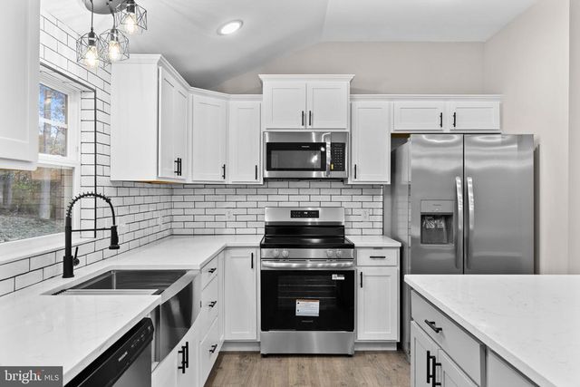 8611 ENGLEMAN LN, Spotsylvania, VA 22551