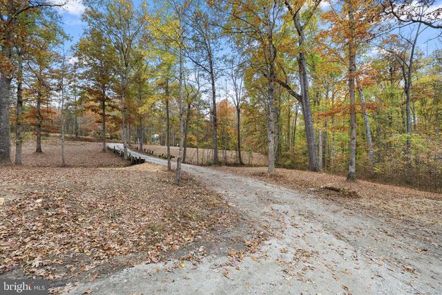 8611 ENGLEMAN LN, Spotsylvania, VA 22551