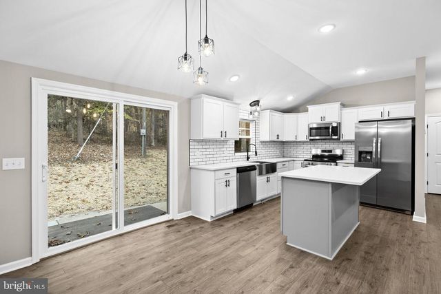 8611 ENGLEMAN LN, Spotsylvania, VA 22551