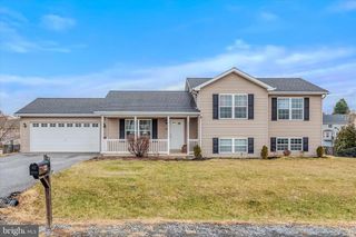 44 SPYGLASS DR, Martinsburg, WV 25403