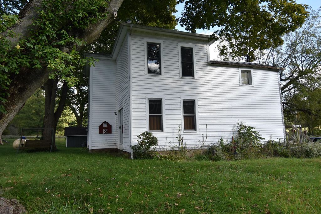 5635 Lancaster Road, Hebron, OH 43025