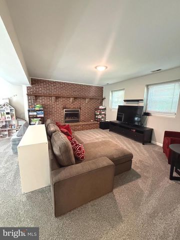 2308 HARPOON DR, Stafford, VA 22554