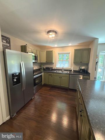 2308 HARPOON DR, Stafford, VA 22554
