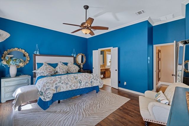 7012 Ridge Line Drive, North Richland Hills, TX 76182