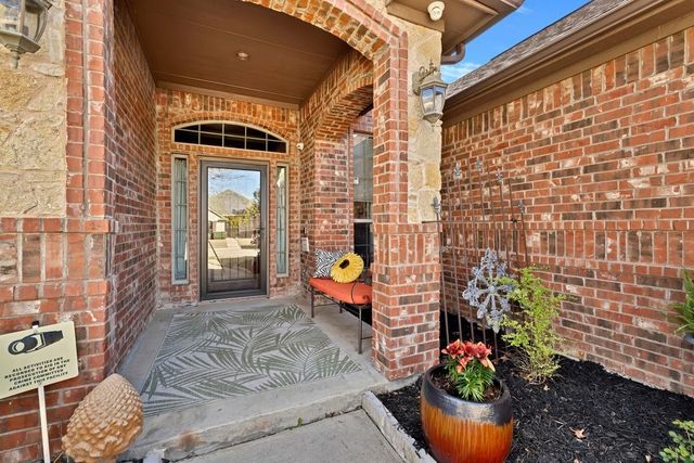 7012 Ridge Line Drive, North Richland Hills, TX 76182