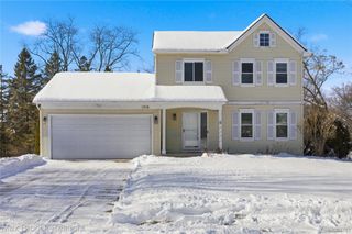 1418 Glenview Drive, Waterford Charter Township, MI 48327