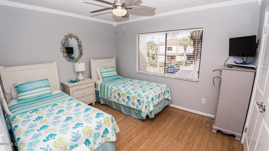 Image 21 of property listing at 17751 Panama City Beach Parkway 7B, Panama City Beach, FL 32413