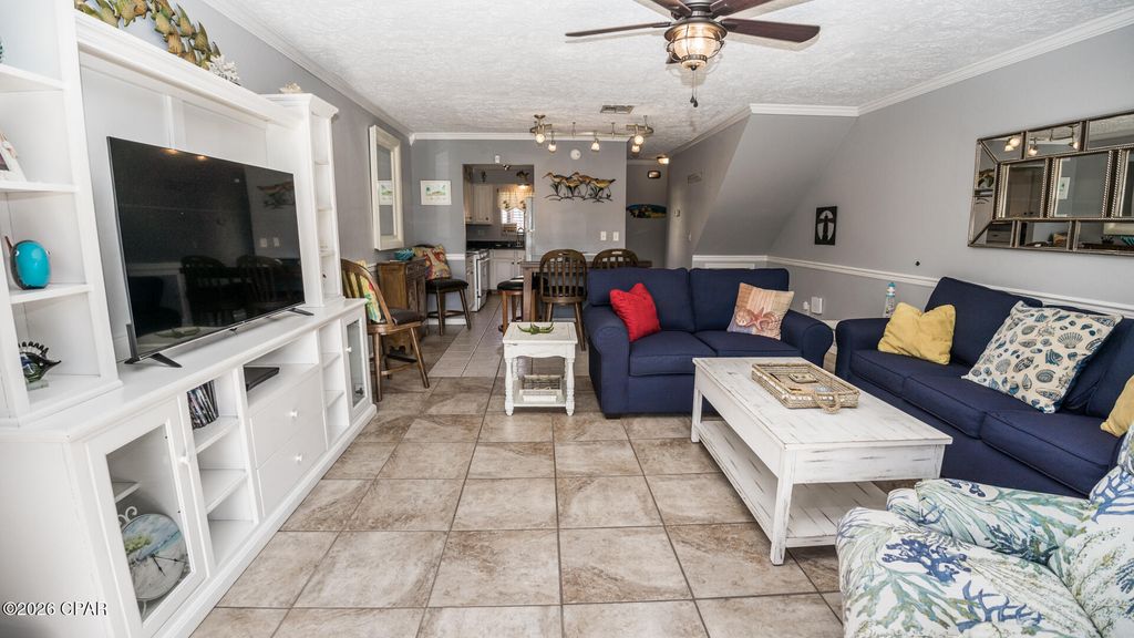 Image 5 of property listing at 17751 Panama City Beach Parkway 7B, Panama City Beach, FL 32413