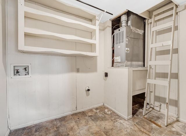 849 Singapore Drive, Wake Village, TX 75501