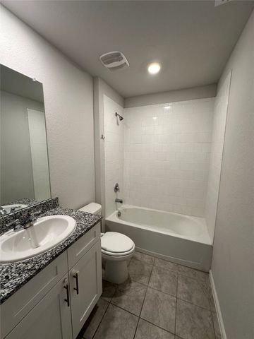 1902 Skylar Lane, Cleburne, TX 76033