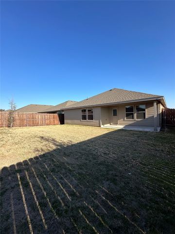 1902 Skylar Lane, Cleburne, TX 76033