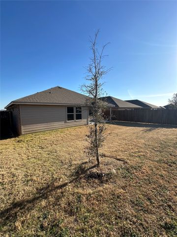 1902 Skylar Lane, Cleburne, TX 76033
