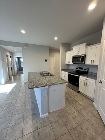 1902 Skylar Lane, Cleburne, TX 76033