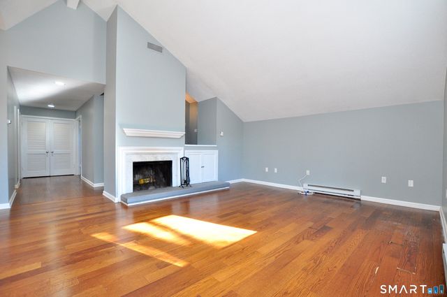 48 Great Meadow Lane 48, Farmington, CT 06001