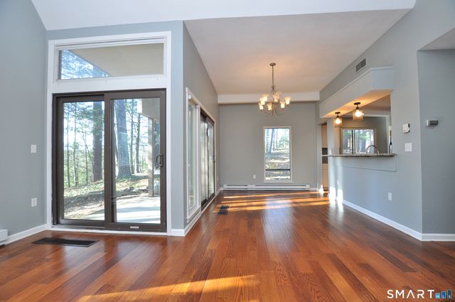 48 Great Meadow Lane 48, Farmington, CT 06001