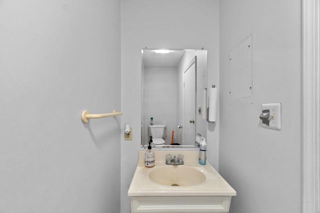 300 ALLEGHENY, Towson, MD 21204