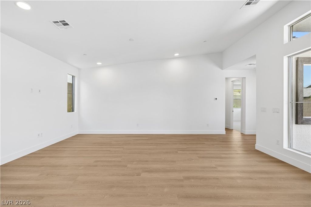 971 Golden Summit Avenue, Las Vegas, NV 89138 — photo 4