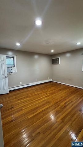 85 Eastern Way, Rutherford, NJ 07070