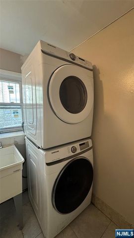 85 Eastern Way, Rutherford, NJ 07070