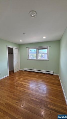 85 Eastern Way, Rutherford, NJ 07070