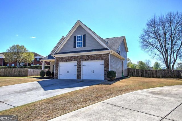 25 Winter Pointe NW, Cartersville, GA 30121