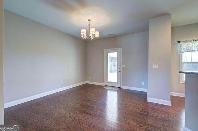 25 Winter Pointe NW, Cartersville, GA 30121