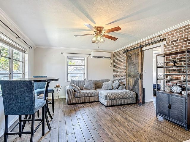 5335 LEMON AVENUE, Seffner, FL 33584