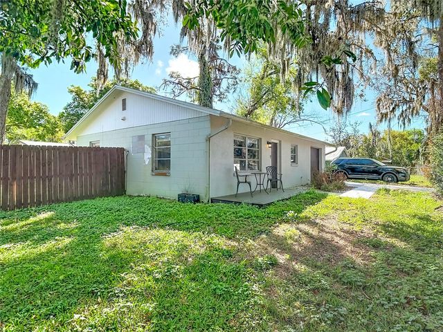5335 LEMON AVENUE, Seffner, FL 33584