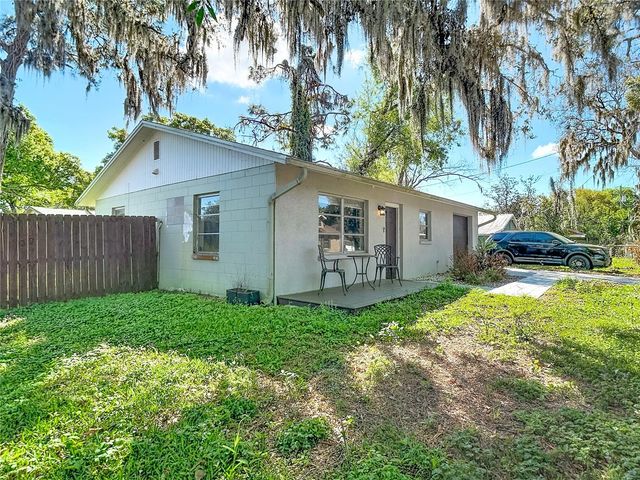 5335 LEMON AVENUE, Seffner, FL 33584
