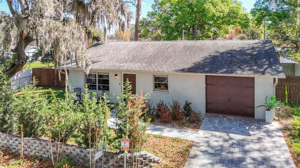 5335 LEMON AVENUE, Seffner, FL 33584