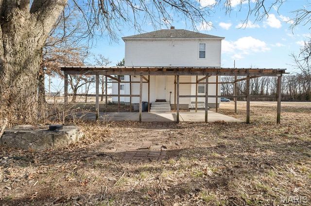 4501 Wanda Road, Edwardsville, IL 62025