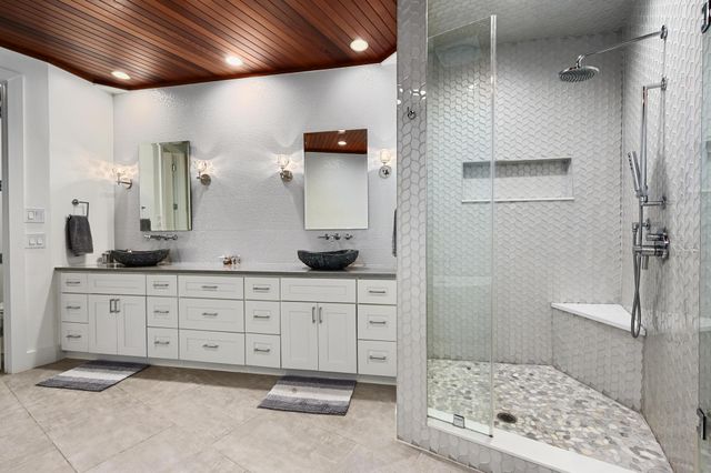 319 Explorer, Lakeway, TX 78734