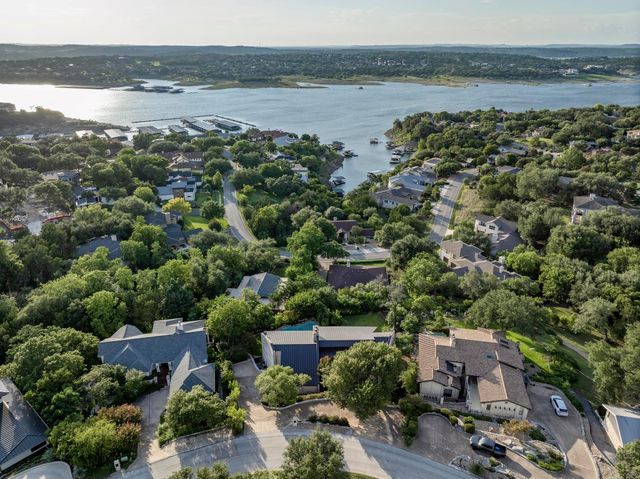 319 Explorer, Lakeway, TX 78734